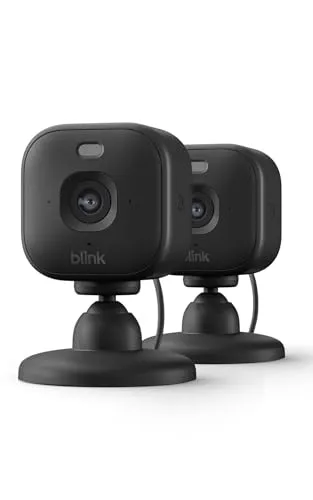 Caméra Mini 2K+ Blink (nouvelle génération) | Caméra de surveillance à domicile sur secteur avec résolution vidéo 2K, zoom 4x, vision nocturne couleur | Fonctionne avec Alexa | 2 caméras – Noir